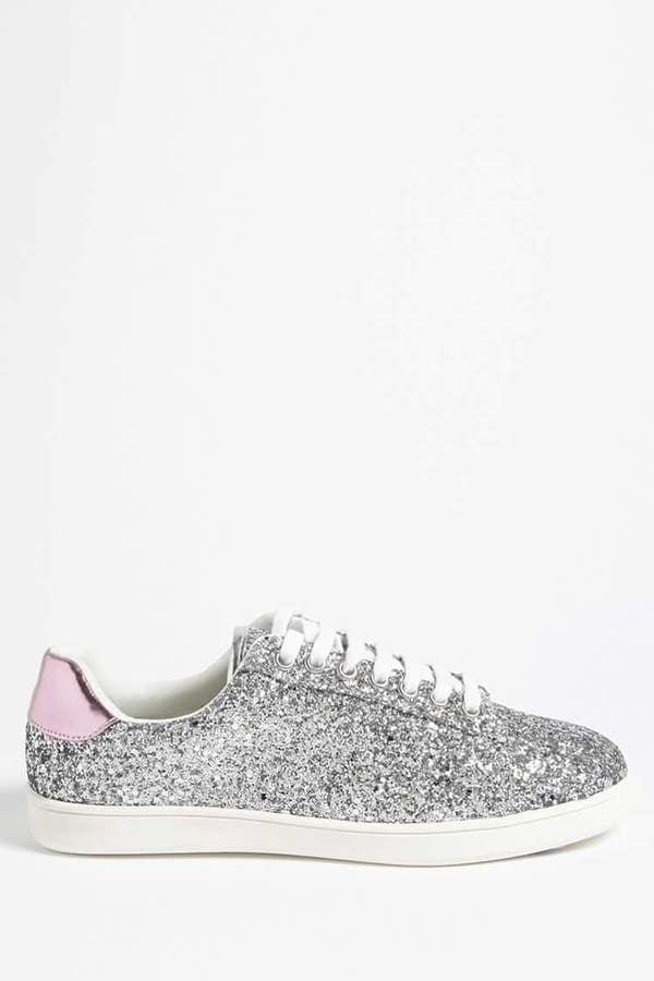 forever 21 white sneakers