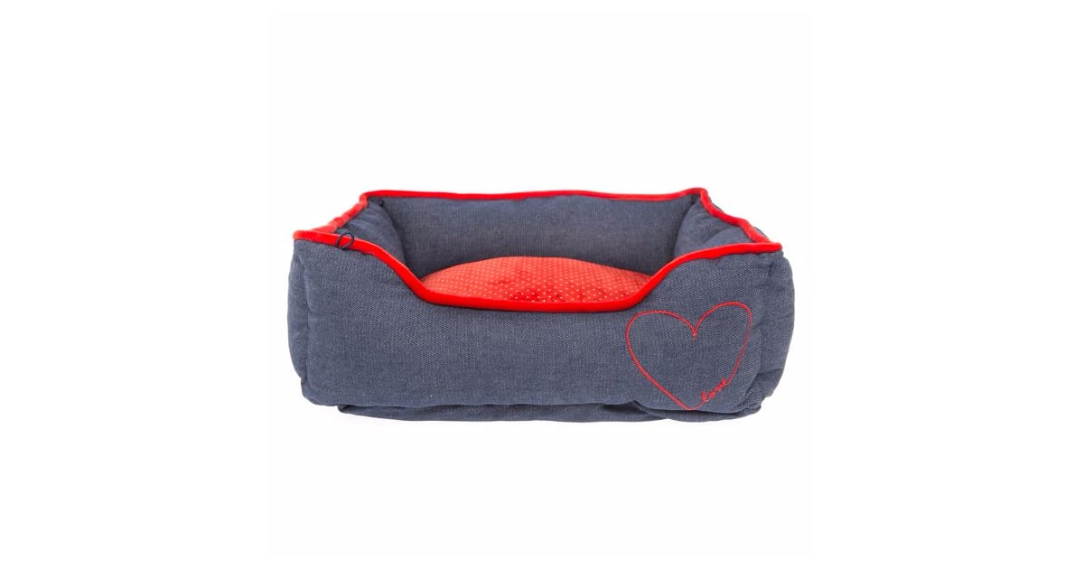 Heart Cuddler Dog Bed (33) Ellen DeGeneres x PetSmart Dog Toys