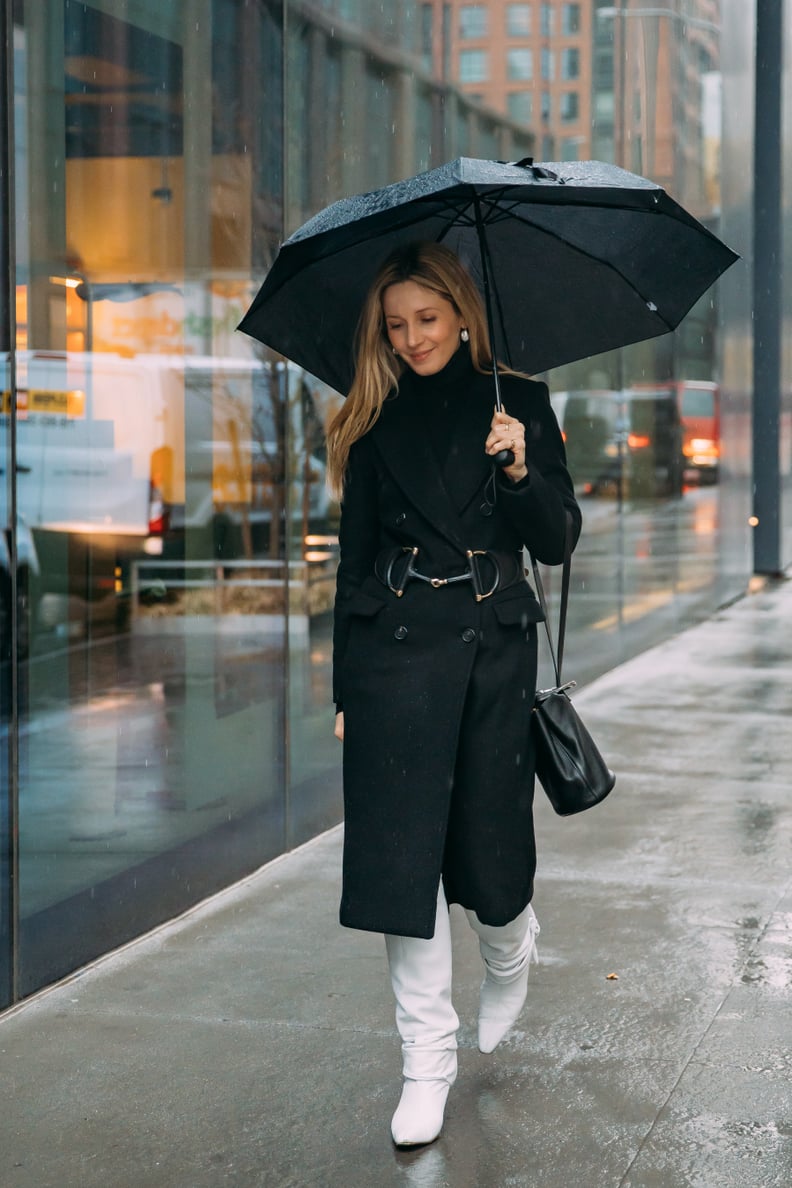 The Outfit Formula: A Vintage Belt + a Coat + a Turtleneck + Boots + a Bag