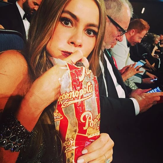 Sofia Vergara Eats Popcorn at Emmys 2015