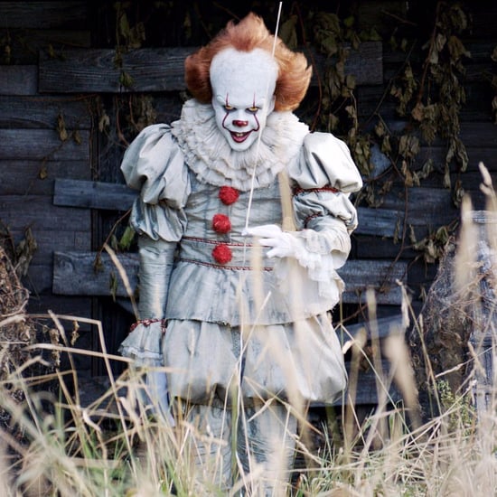 How to Dress as Pennywise the Clown For Halloween