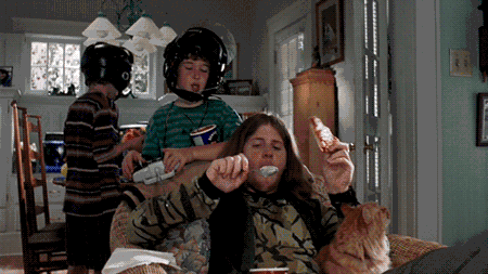 House Arrest 26 Movies That Will Remind You Of The Magical Summers Of Your Childhood Popsugar Entertainment Photo 19 Klişelerden, ince yazılmış karakterlerden ve insan doğasının temel yanlış anlaşılmalarından oluşan house arrest , yetenekli bir. popsugar