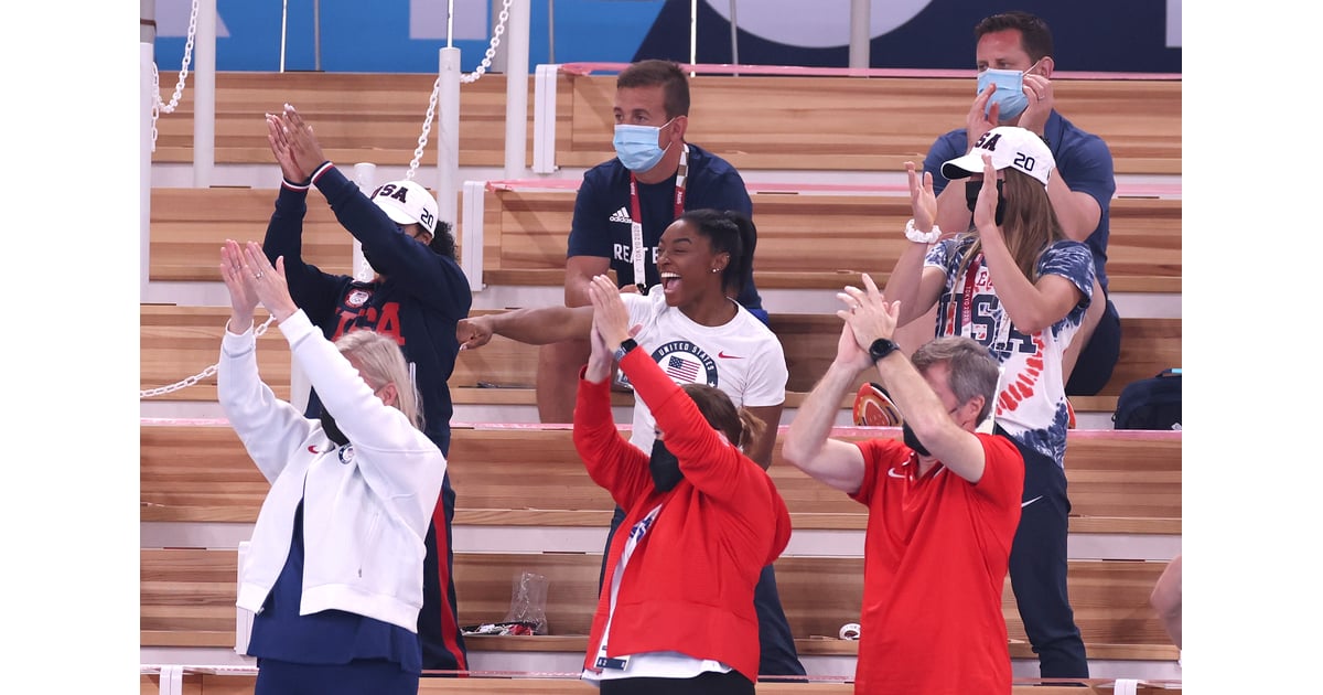 Simone Biles Cheers For MyKayla Skinner at Olympics ...