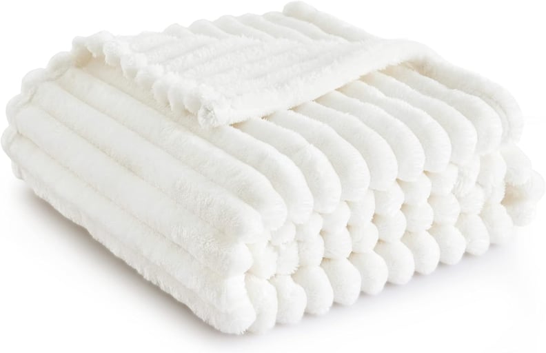 Valentine's Day Gifts For Yourself: A Cozy Blanket