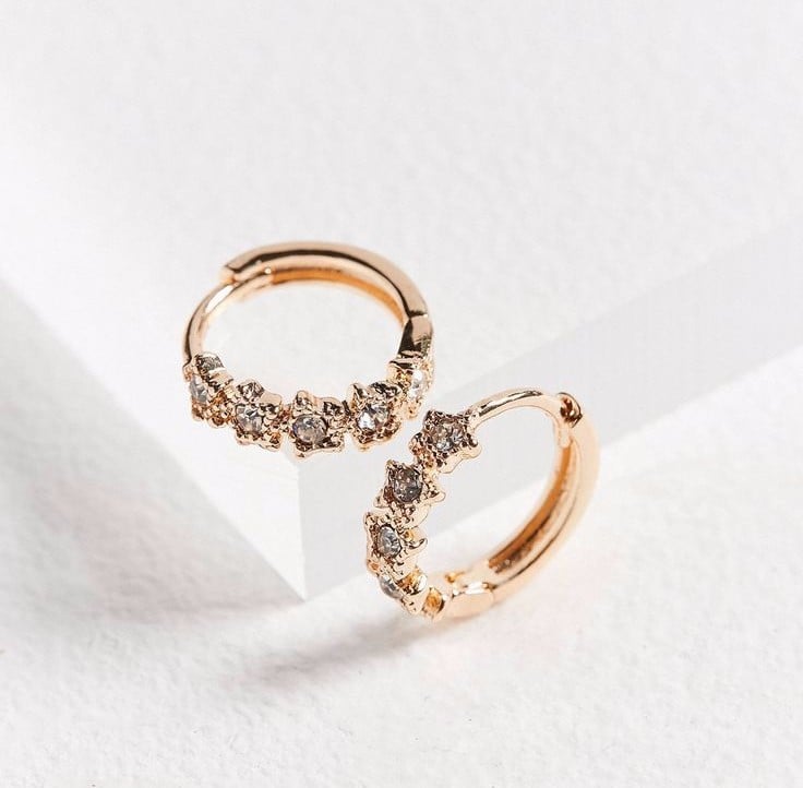 Cheap Gold Earrings POPSUGAR Family