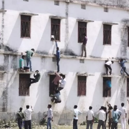 Indian Parents Help Students Cheat on Exams