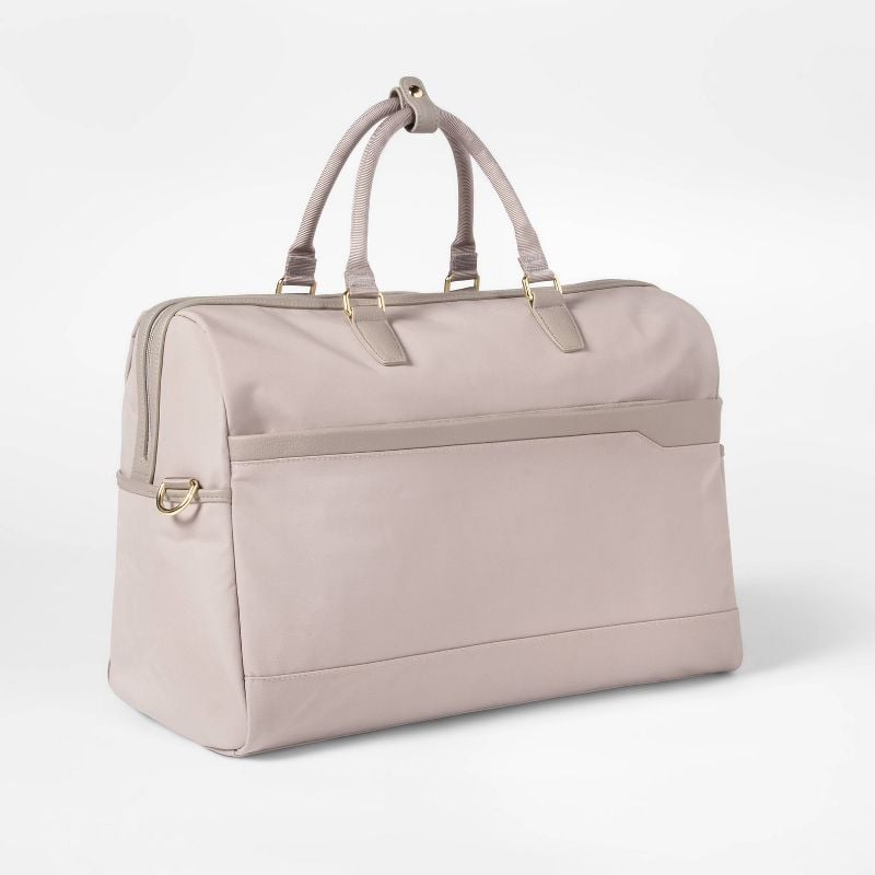 A Weekender Bag: Open Story Weekender Bag