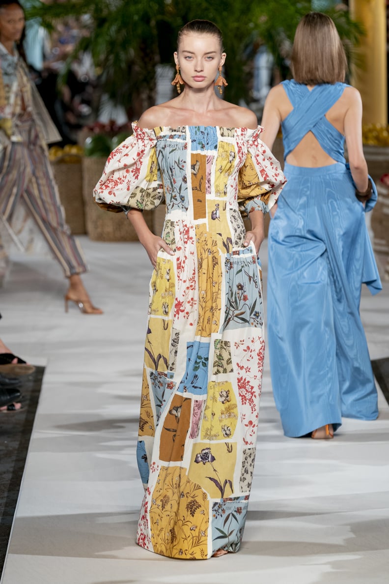 Puffy Sleeves on the Oscar de la Renta Runway at New York Fashion Week