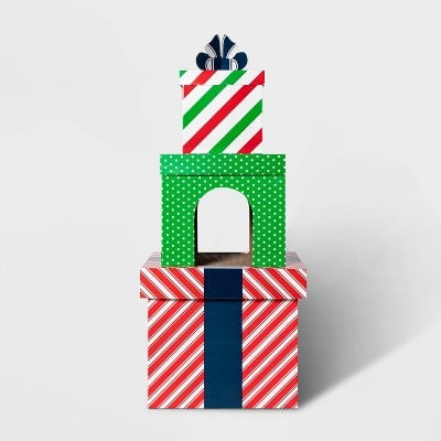 Wondershop XL Double Decker Holiday Present Tower Cat Scratcher House