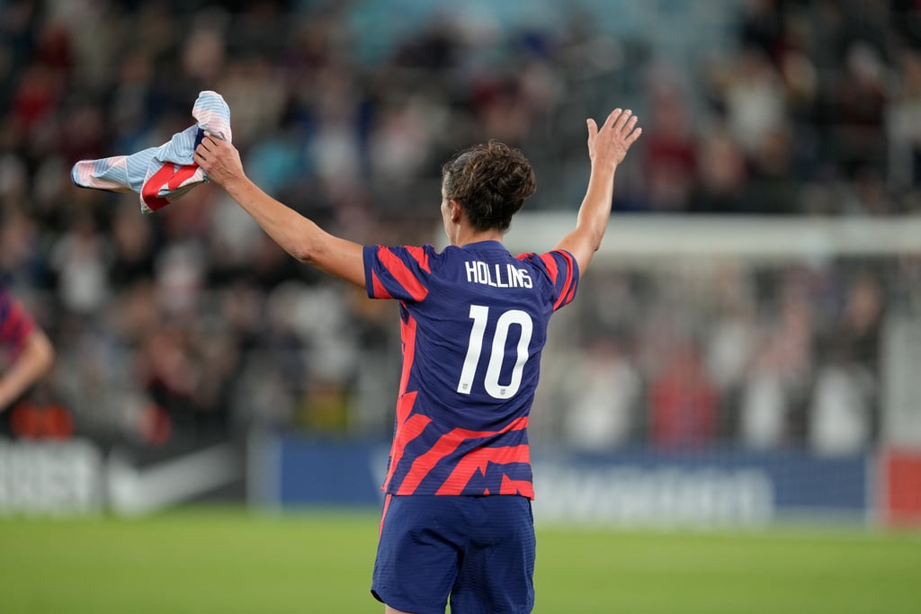 Carli Lloyd Reveals a Hollins Jersey During Her Last USWNT Match