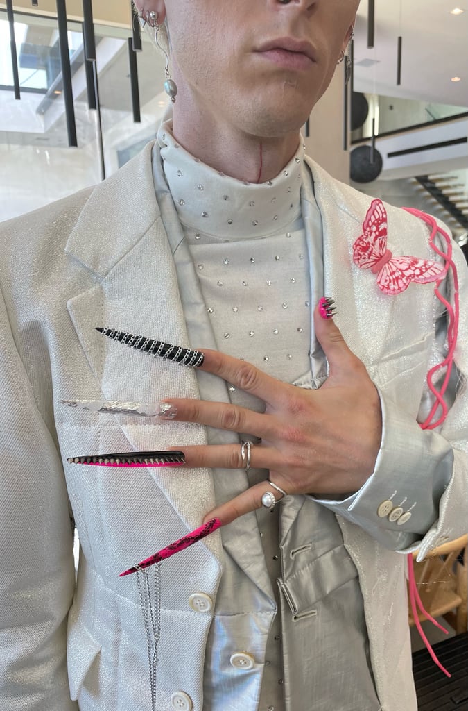 Megan Fox & Machine Gun Kelly's iHeartRadio Awards Nail Art