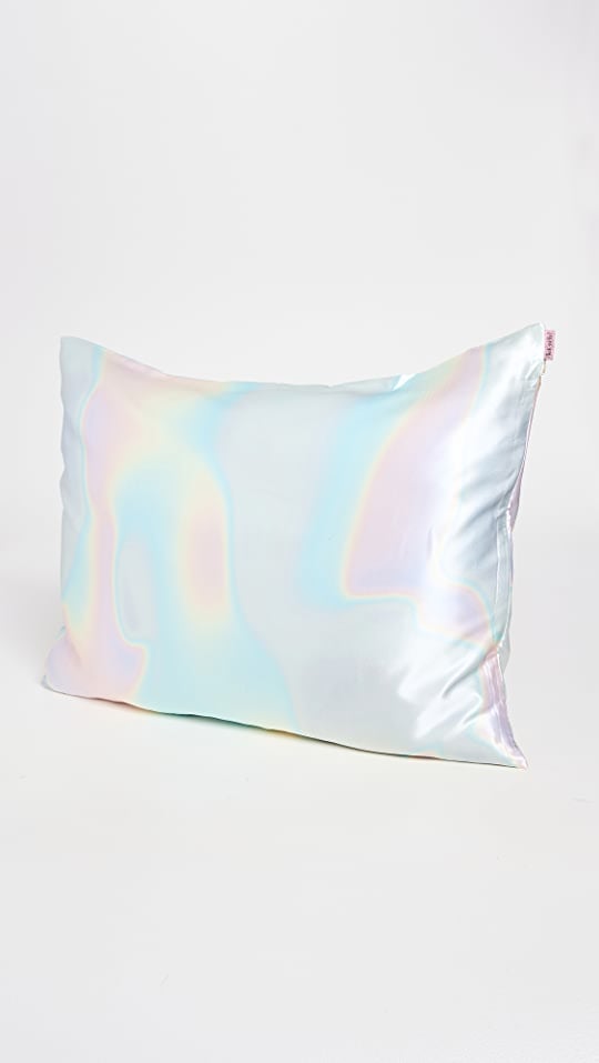 Best Bedtime Gift Under $25: Kitsch The Satin Pillowcase