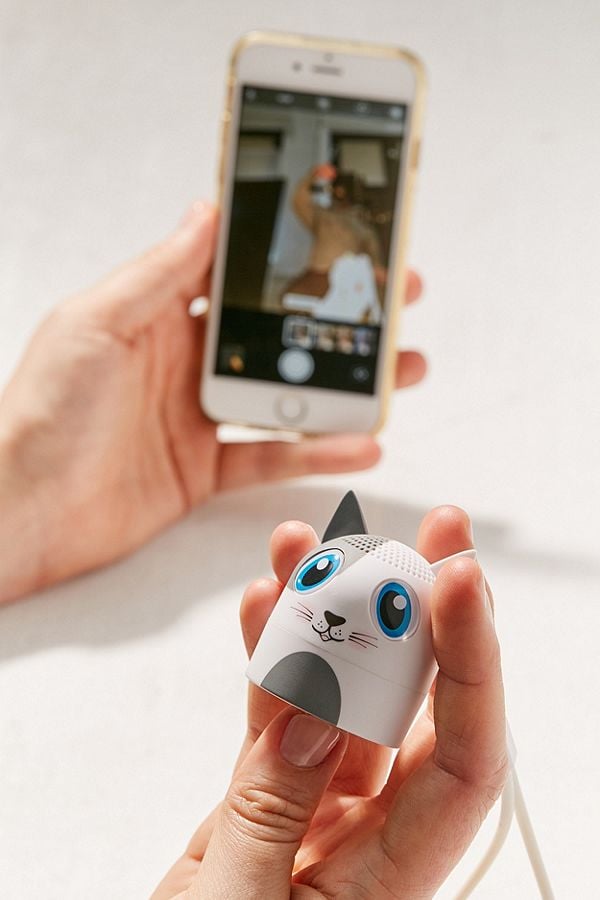 Mighty Sound Wireless Mini Kitty Speaker With Selfie Remote