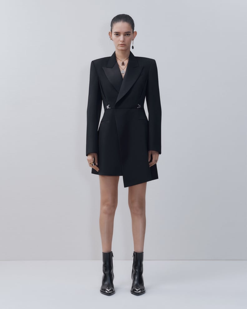 Alexander McQueen Pre-Fall 2022 Womenswear Collection