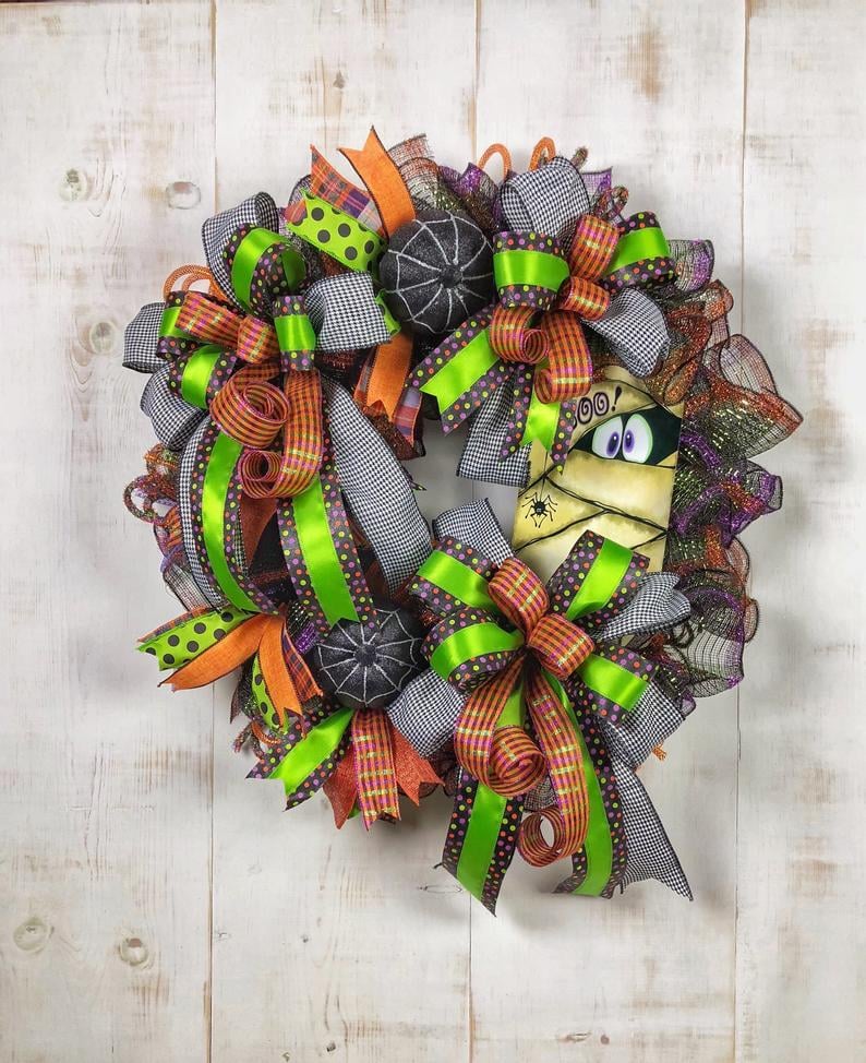 Halloween Wreath Decor 50 Halloween Wreaths To Get Your Front