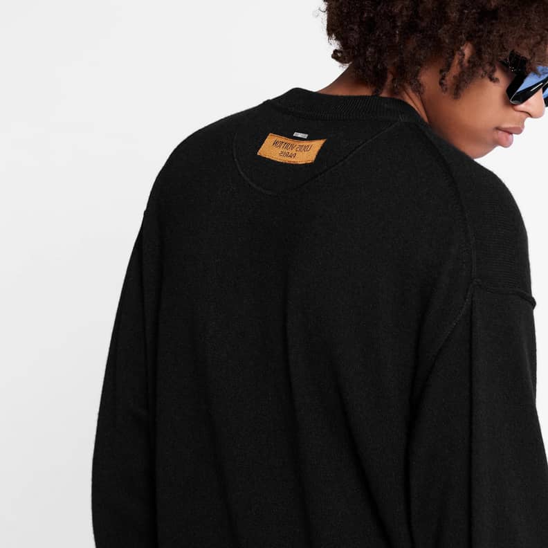 louis-vuitton crewneck inside out pull over