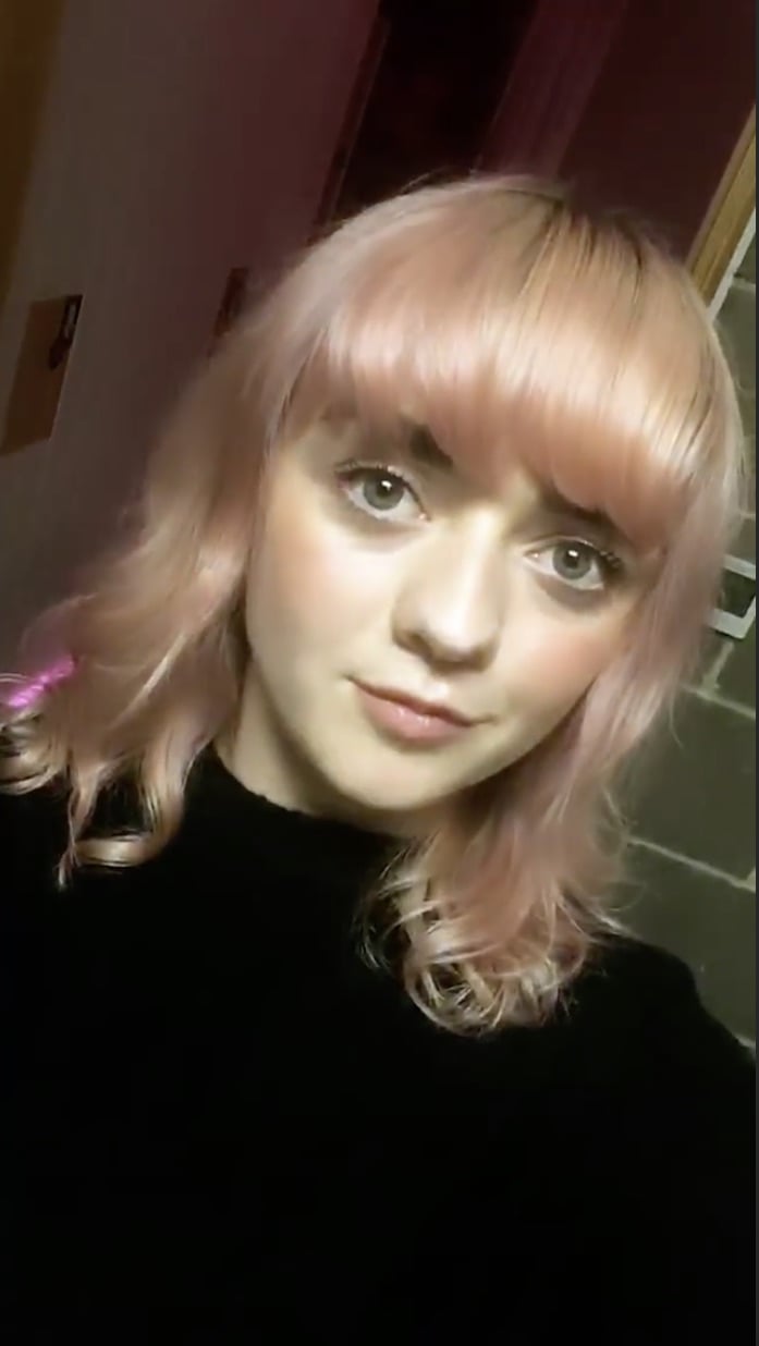 Maisie Williams With Pink Hair | Maisie Williams's Pink Hair 2018