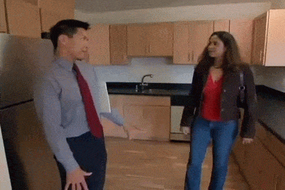 The Buyers Think the Realtor Is Crazy