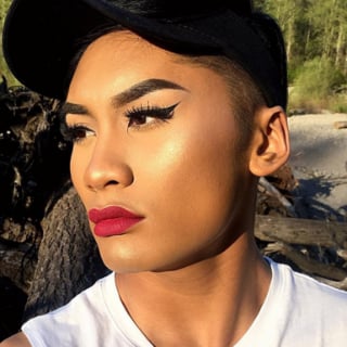 omfatte stivhed forsikring Boys in Makeup Hashtag on Instagram | POPSUGAR Beauty