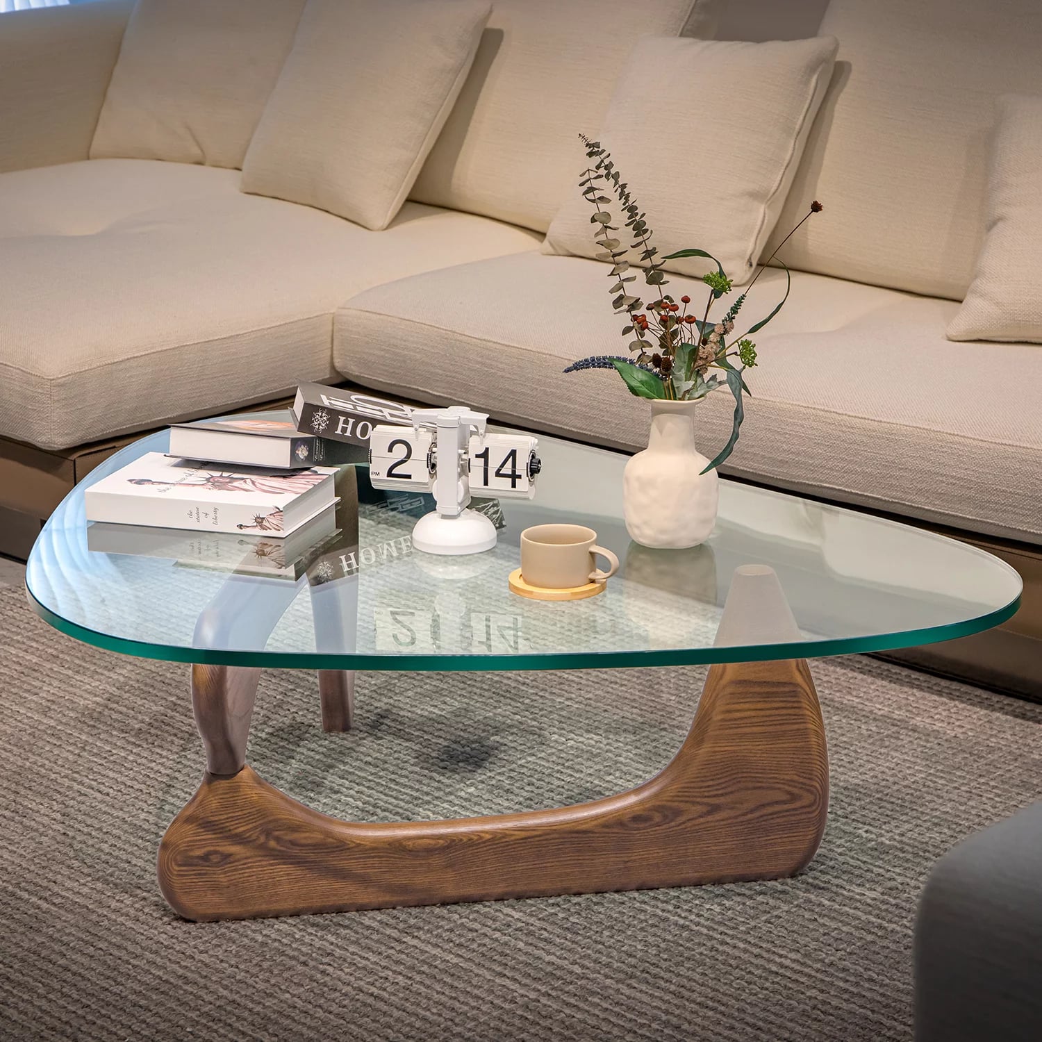 14 Stunning Coffee Tables for Small Spaces