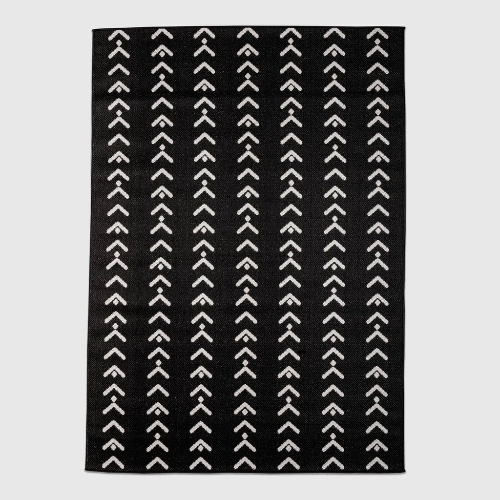 Vee Stripe Outdoor Rug