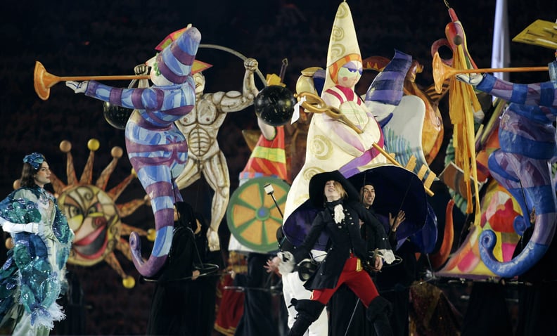 Actors wore elaborate, circus-style costumes.