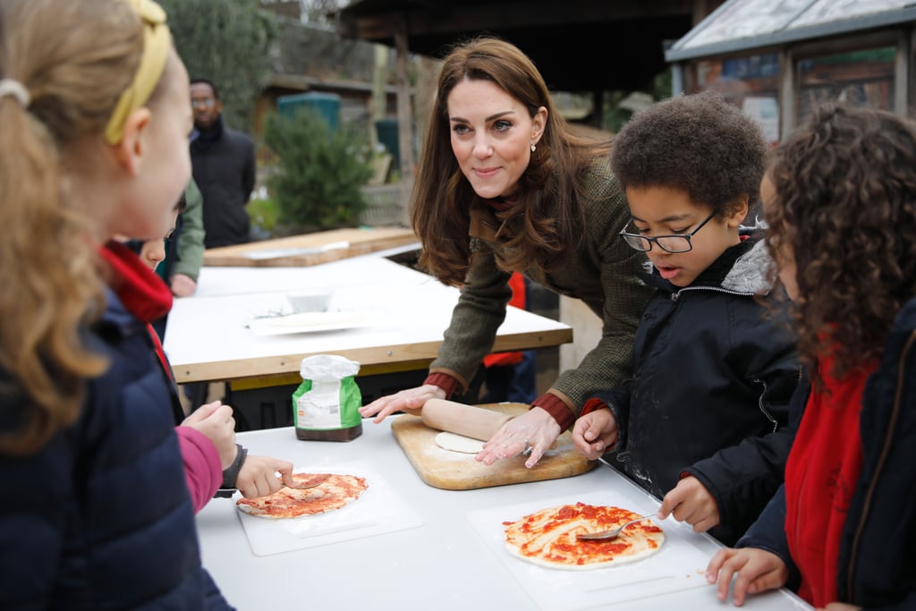 Little Girl Asks Kate Middleton If the Queen Eats Pizza