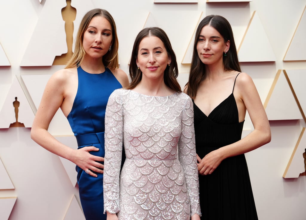 Este, Alana, and Danielle Haim With Middle Parts at the Oscars
