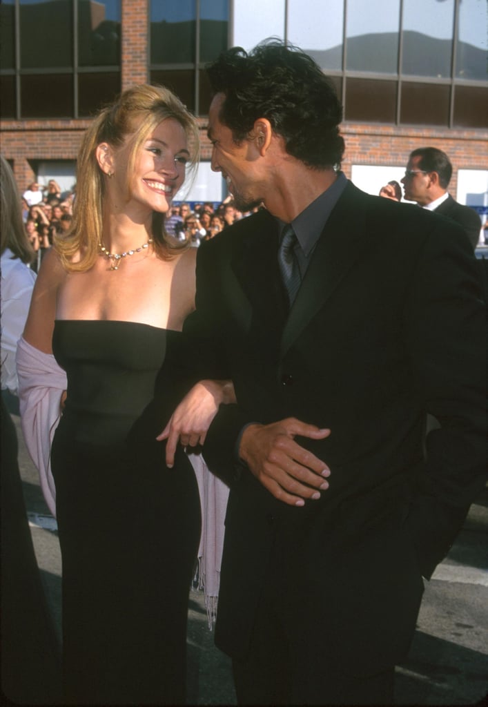 She and then-boyfriend Benjamin Bratt looked lovingly into each other's eyes at the 1999 premiere of The Runaway Bride.