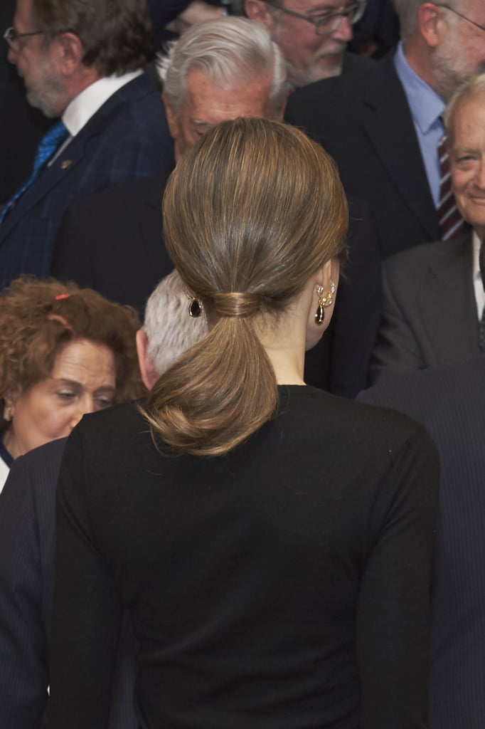 A Low Ponytail With a Hidden Elastic