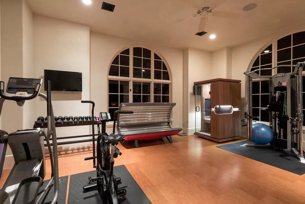 Lady Gaga's Airbnb Rental Home in Houston