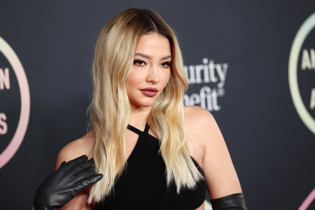 Madelyn Cline's Cutout Dress at 2021 American Music Awards