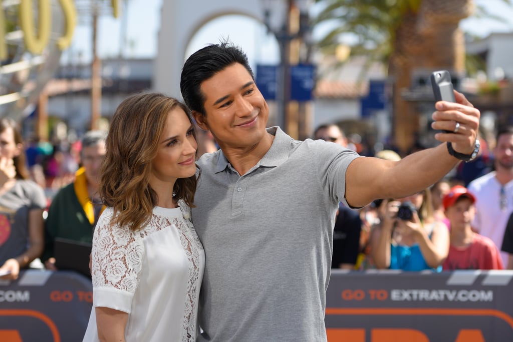 Rachael Leigh Cook on Extra Pictures 2016