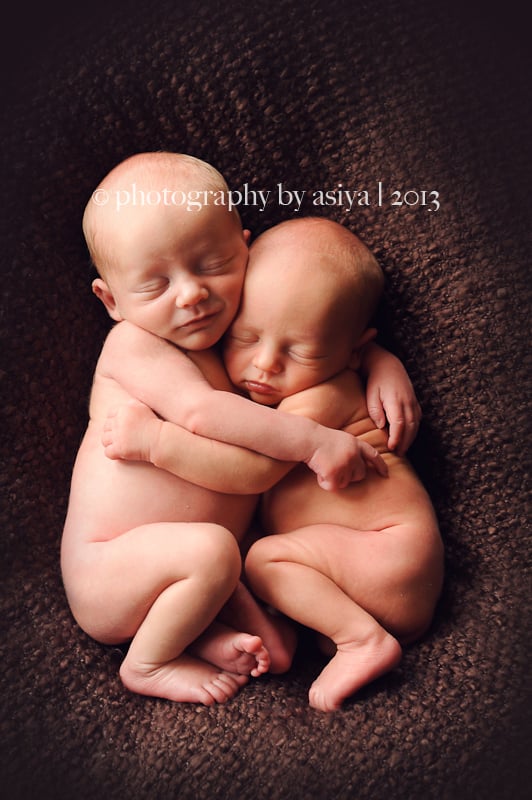 Newborn Twin Photo Ideas