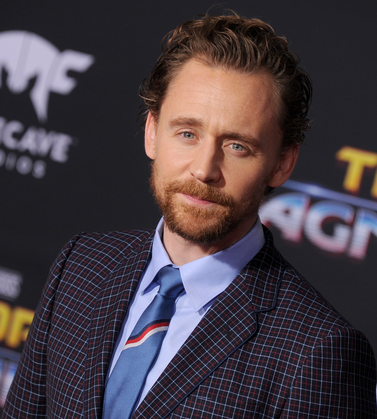 Tom Hiddleston at the Thor: Ragnarok Premiere | POPSUGAR Celebrity