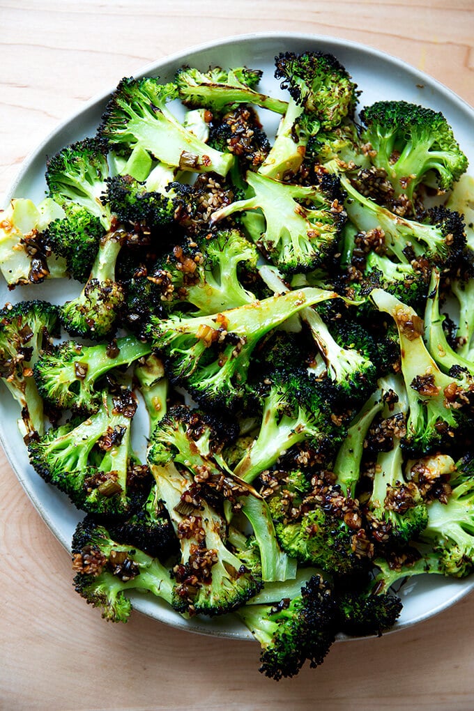 Broiled Broccoli With Spicy, Sesame-Scallion Sizzle