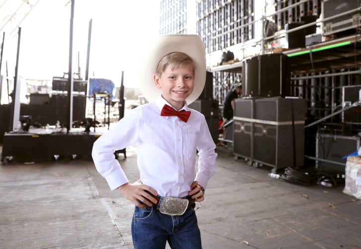 Mason didn't wear a cowboy hat in the original video, but soon after going viral, he added different styles to his performance rotation.