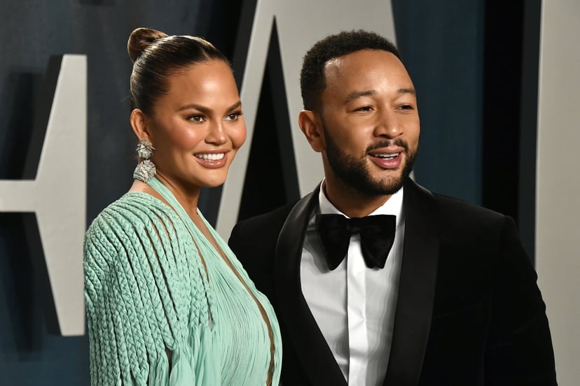 BEVERLY HILLS, CALIFORNIA - FEBRUARY 09: Chrissy Teigen and John Legend attend the 2020 Vanity Fair Oscar Party hosted by Radhika Jones at Wallis Annenberg Center for the Performing Arts on February 09, 2020 in Beverly Hills, California. (Photo by Frazer 