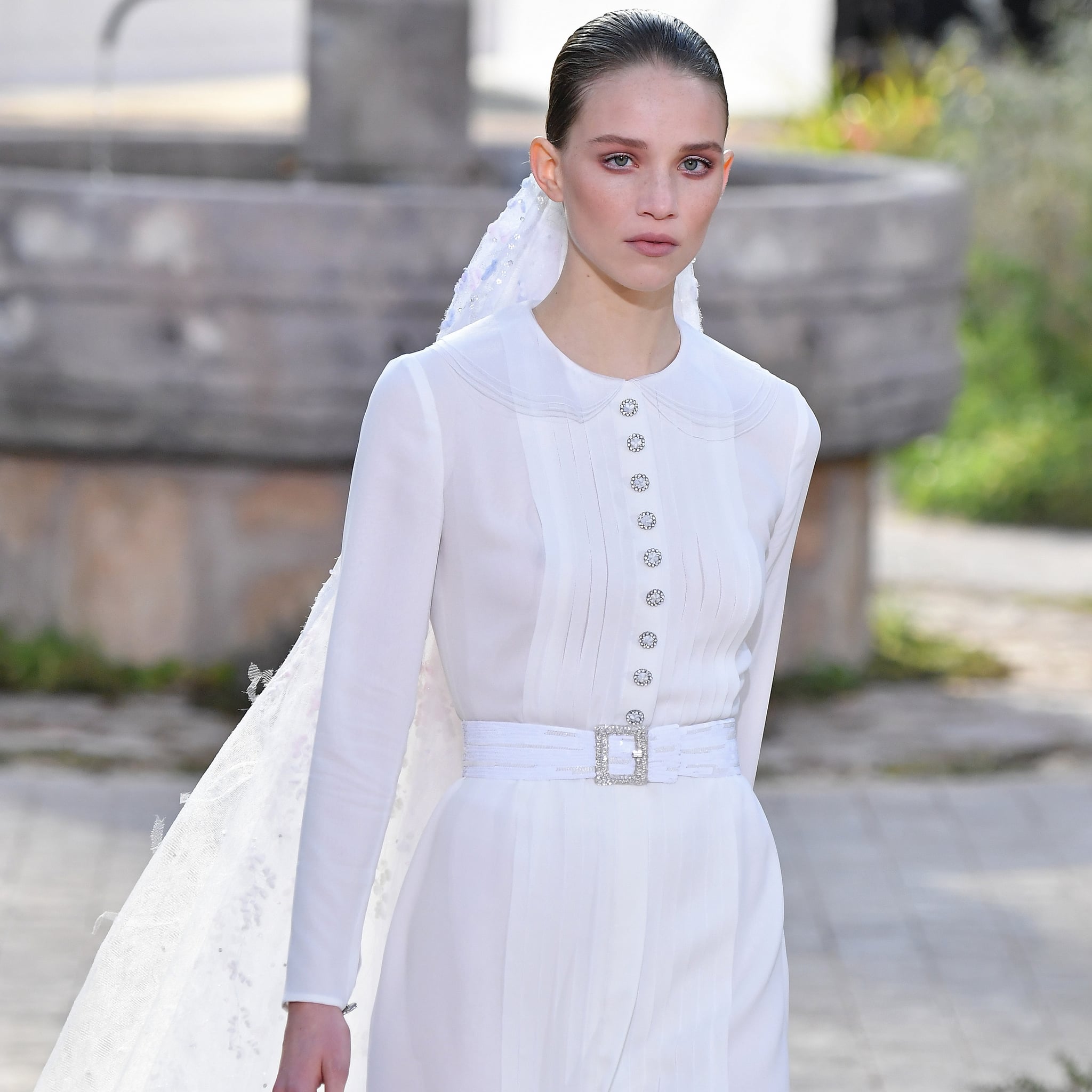 chanel white dress 2019