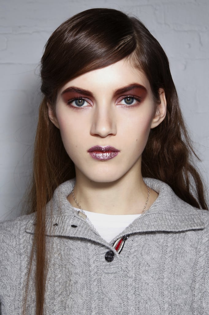 How to Wear Metallic Lipstick
