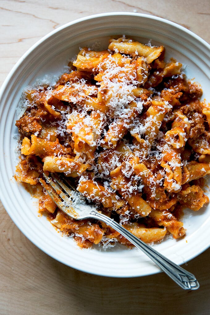 Instant Pot Pasta and Meat Sauce