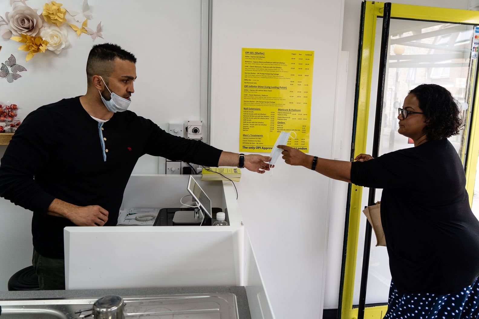 What to Expect When Nail Salons Reopen POPSUGAR Beauty