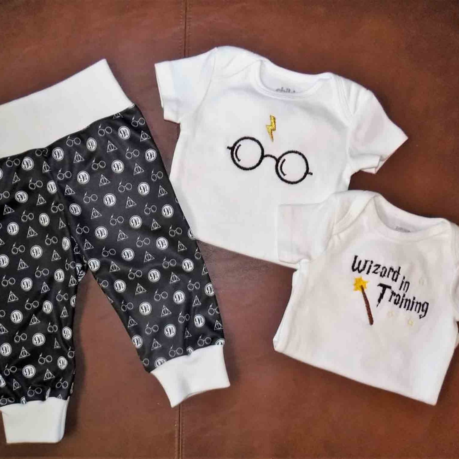 Harry Potter Baby Gryffindor Footies Bib Set Harry Potter Baby
