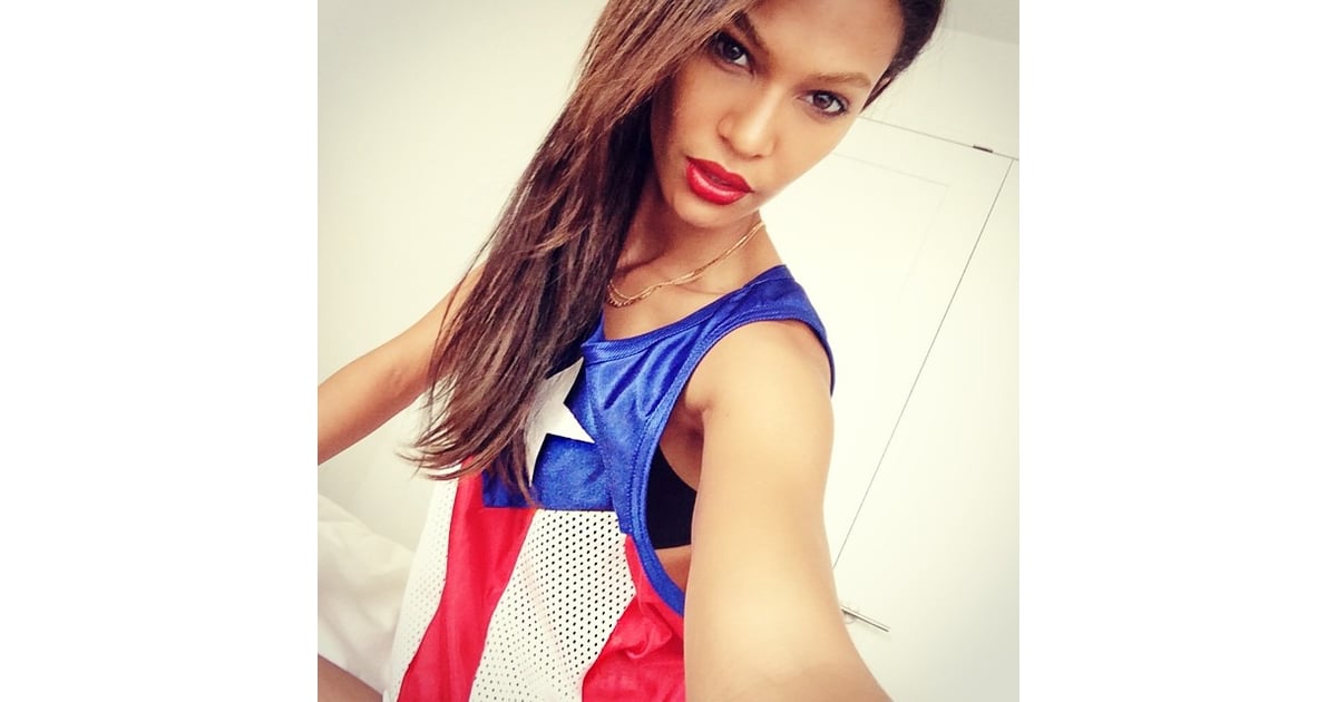 The Puerto Rican Pride Selfie Joan Smalls S Selfies Popsugar Latina