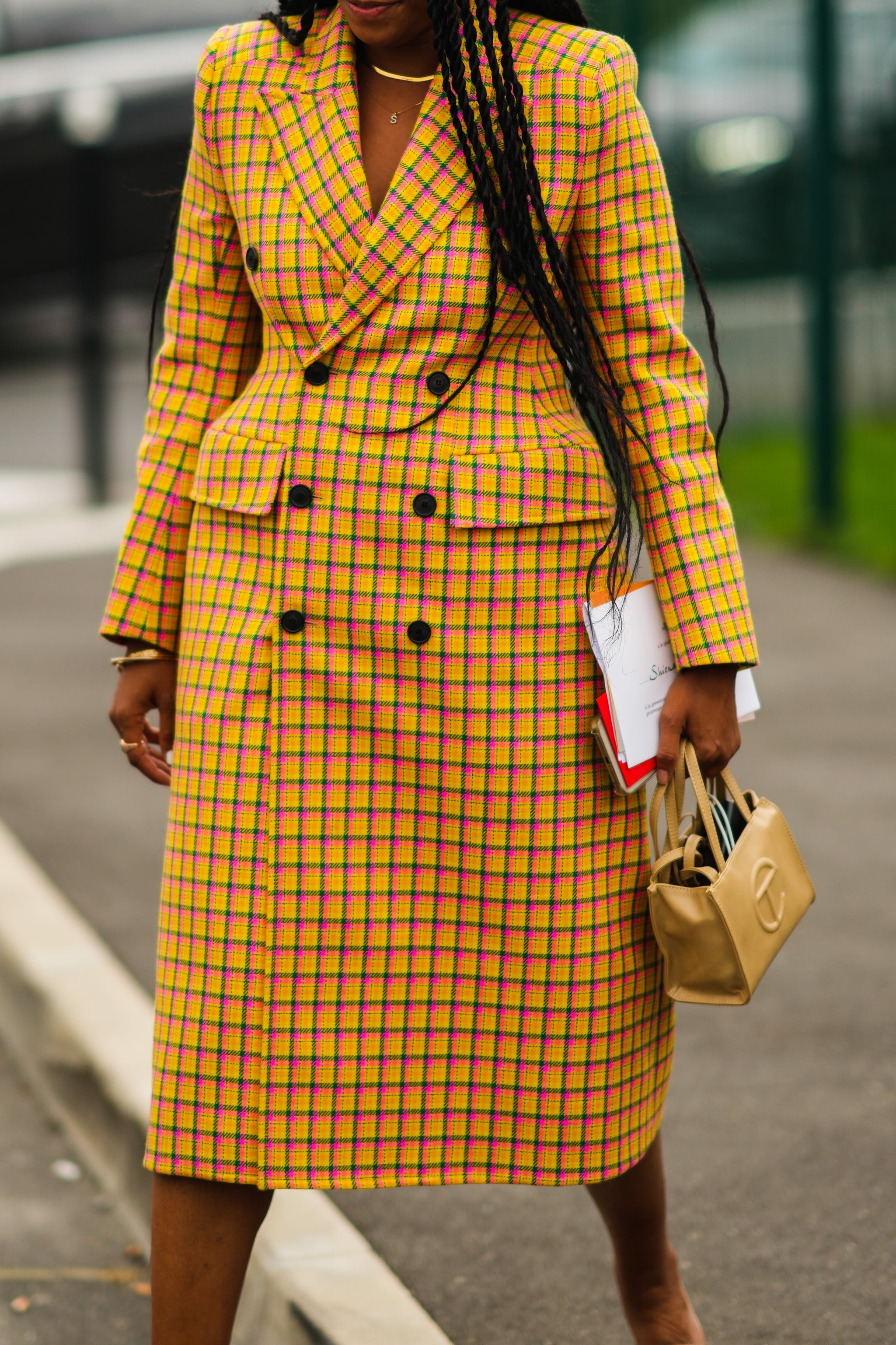 What to wear with a midi dress
