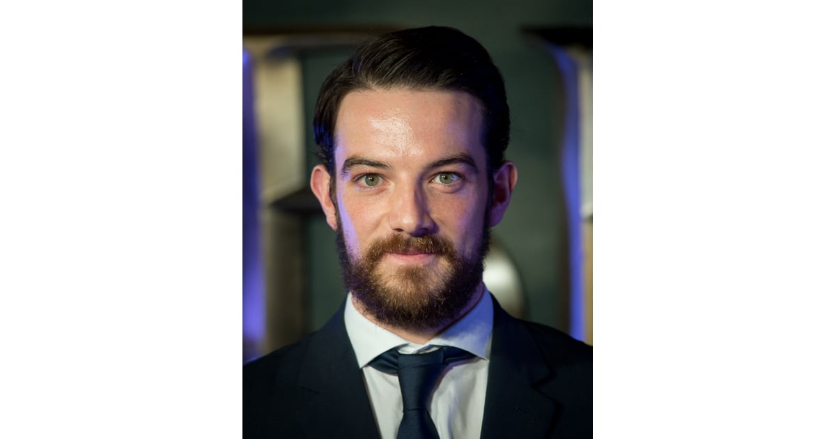 Kevin Guthrie As Mr Abernathy The Full Cast Of Fantastic Beasts The Crimes Of Grindelwald Popsugar Entertainment Photo 11