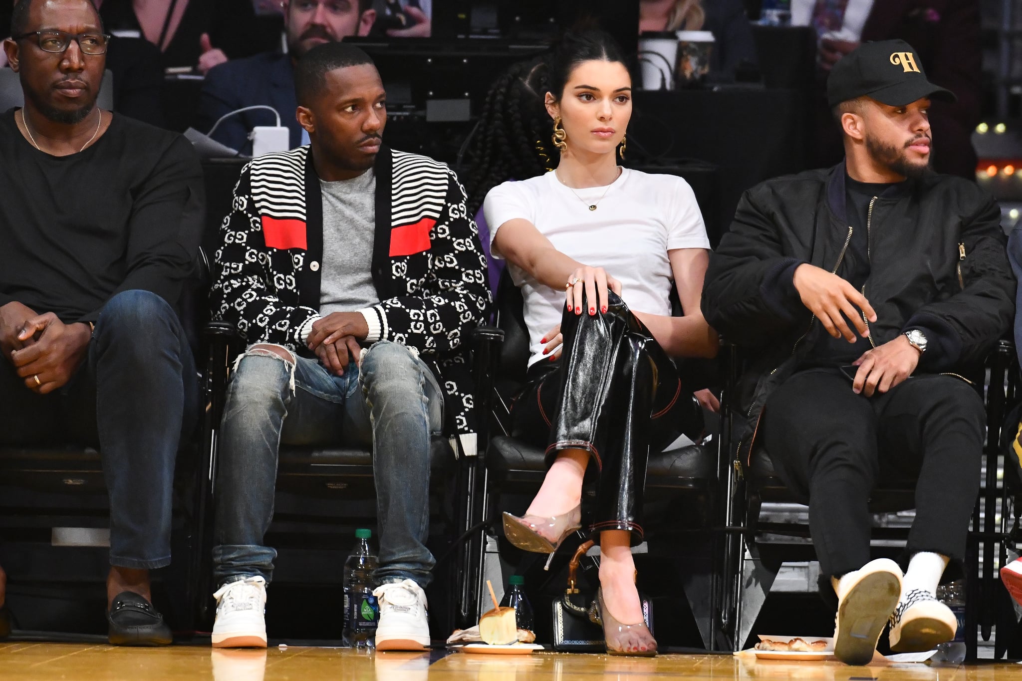 Kendall yeezy 700 shop