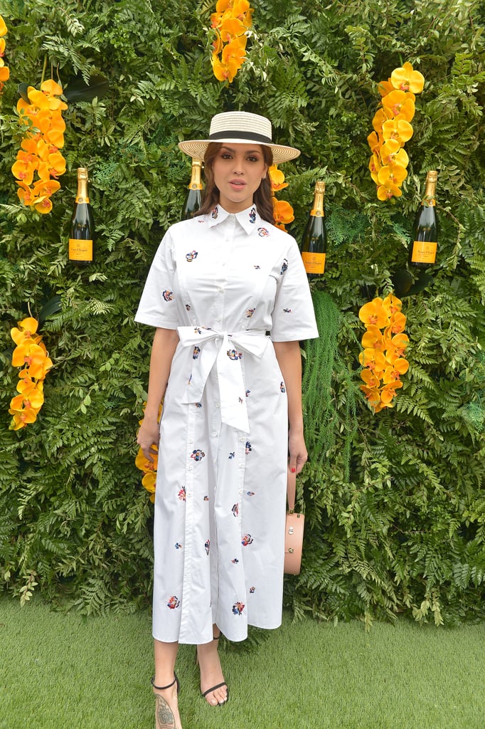 Topping of Her LWD With a Straw Hat