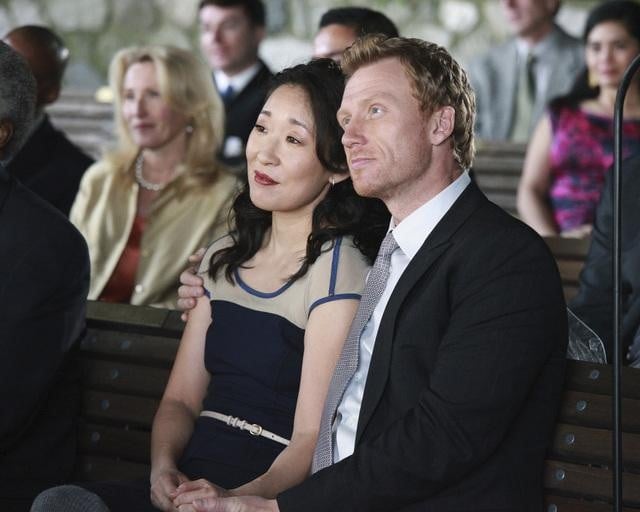 Thencouple Cristina and Owen Hunt (Kevin McKidd) watch Callie and