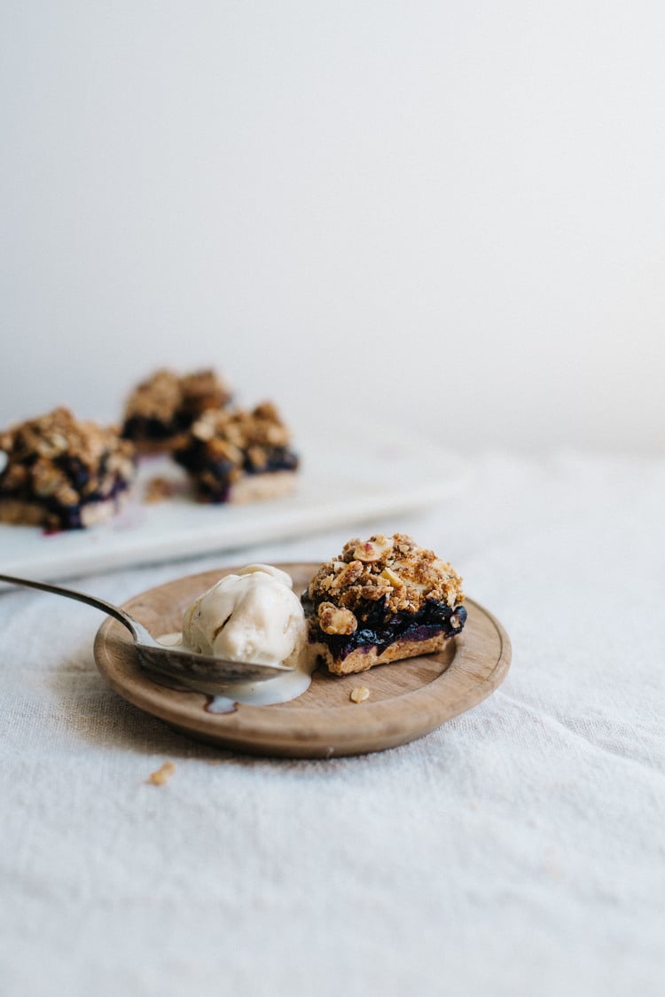 Almond-Blueberry Pie Bars